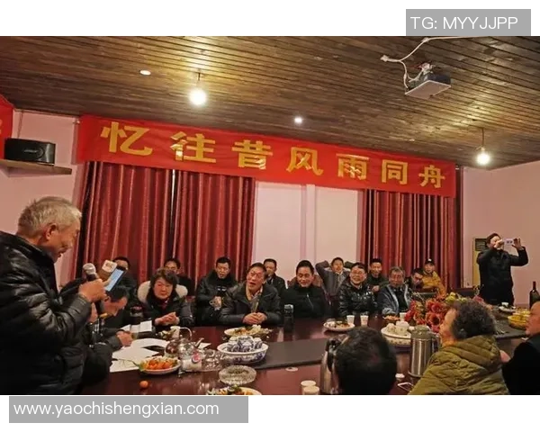 退役足球明星重聚一堂共忆辉煌岁月与激情瞬间 退役足球明星重聚一堂共忆辉煌岁月与激情瞬间