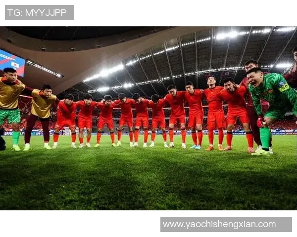 陕西足球明星盘点：那些在绿茵场上闪耀的名字与故事